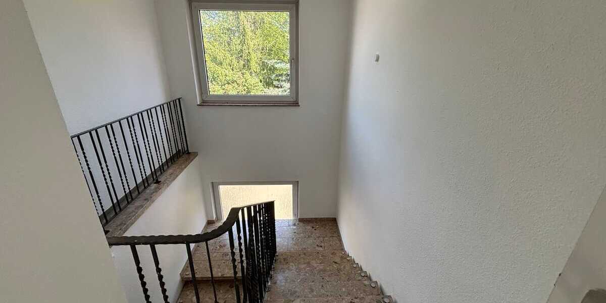 OG - Treppenhaus Ost - 2025