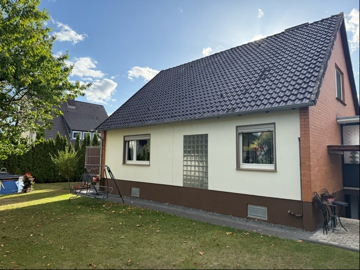 Hausrückseite